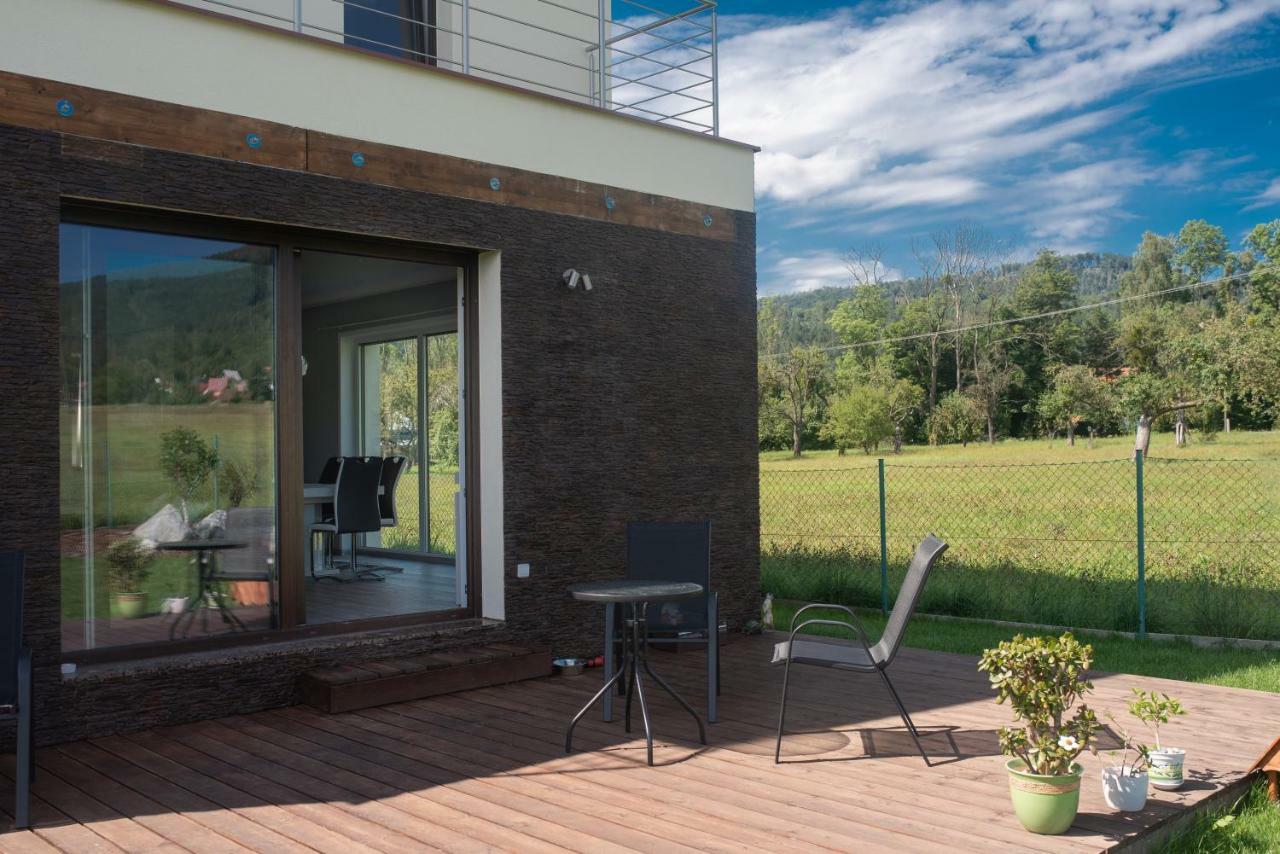 Vila Pod Cernou Horou Rožnov pod Radhoštěm Exterior foto